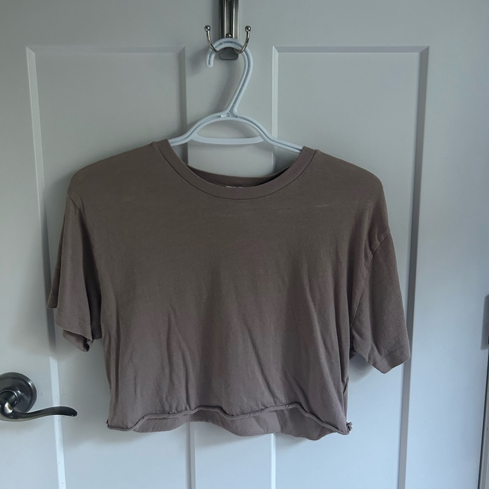 Garage Raw-Edge Loose Cropped Tee